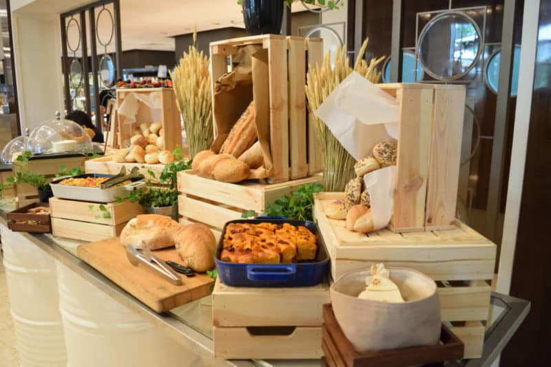 Review: Vegetarian Friday Brunch at Ritz-Carlton Dubai
