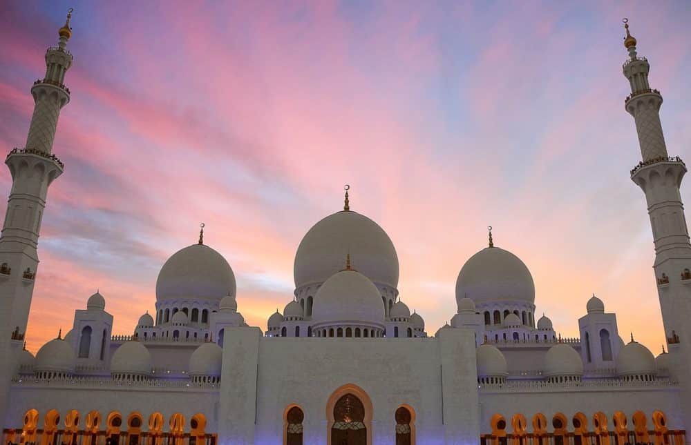 Best places to Stay in Abu Dhabi