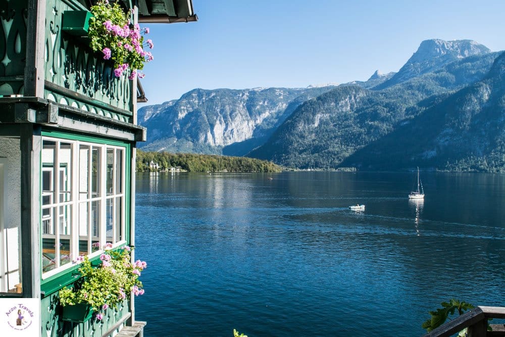 Stroll Hallstatt and more tourists points