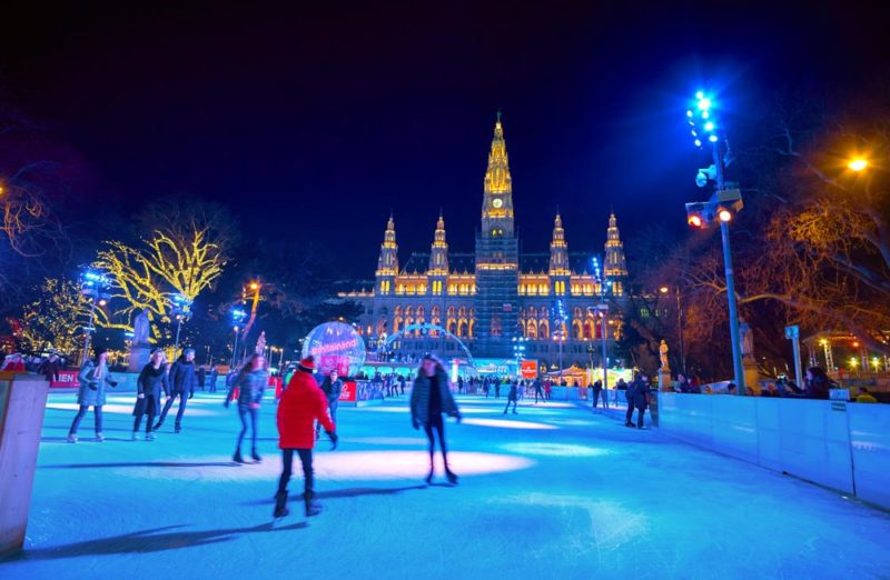 BEST THINGS TO DO IN VIENNA IN THE WINTER + TIPS - Arzo Travels