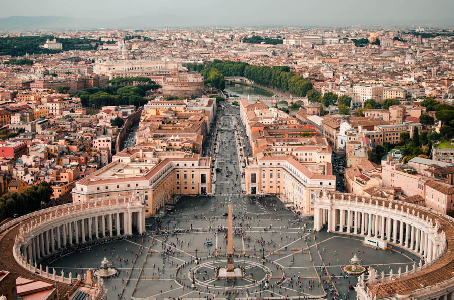caleb-miller-unsplash view from St. Peter's top