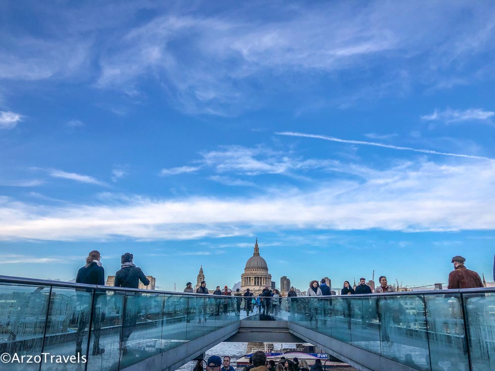 St. Pauls Cathedral in winter 