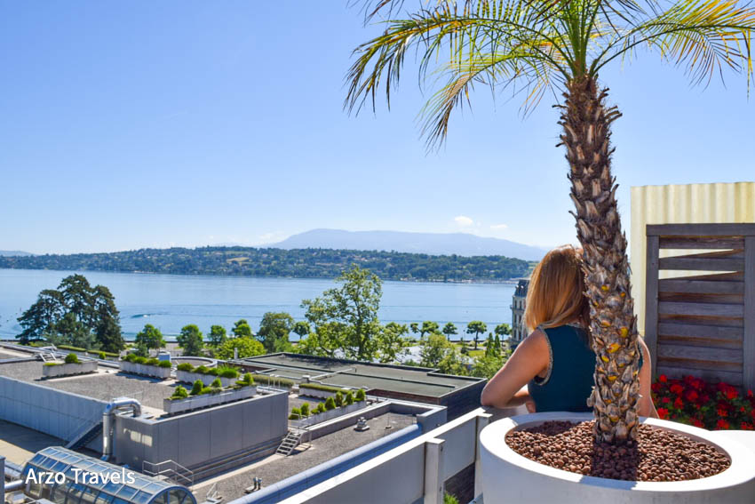 Hotel with a view of Lake Geneva