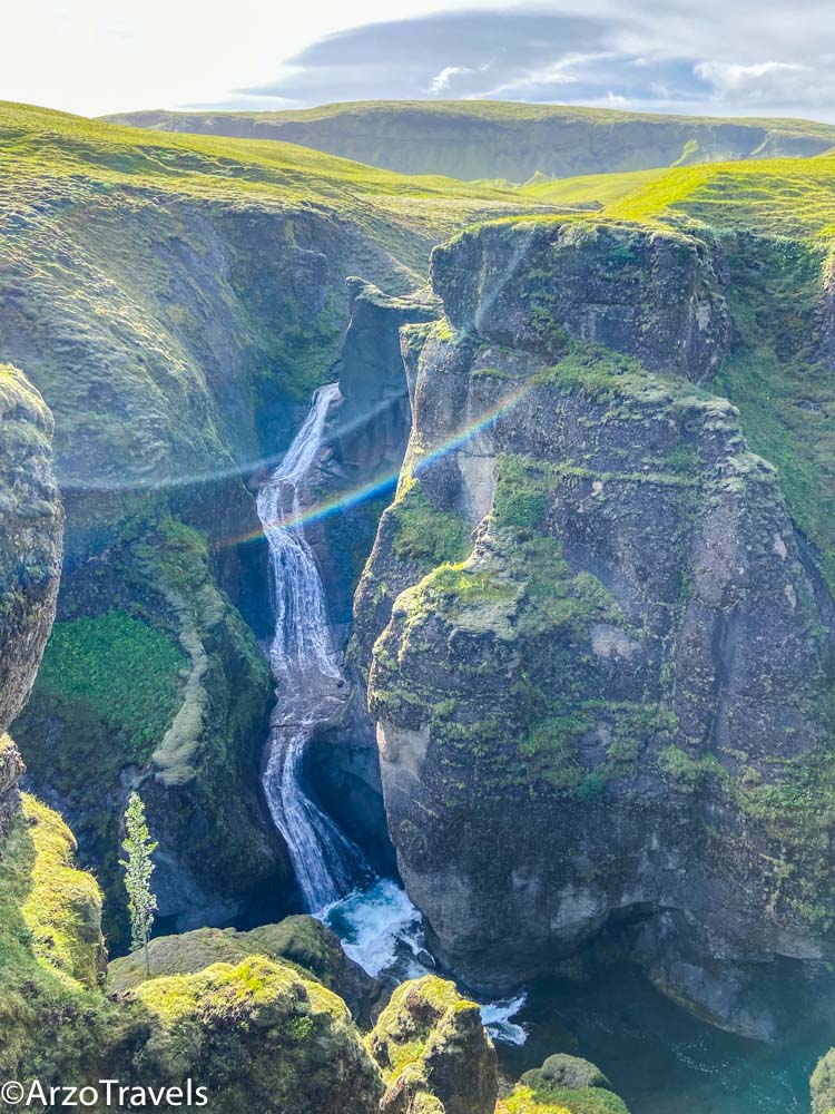 Fjaðrárgljúfur Canyon. Mountains and waterfall are free places to visit in 5 days in Iceland