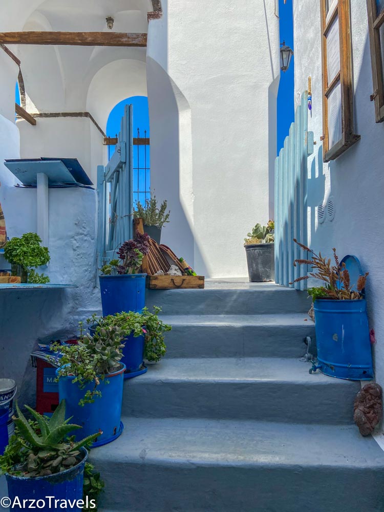 Houses in Pyrgos in Santorini, Greece with Arzo Travels