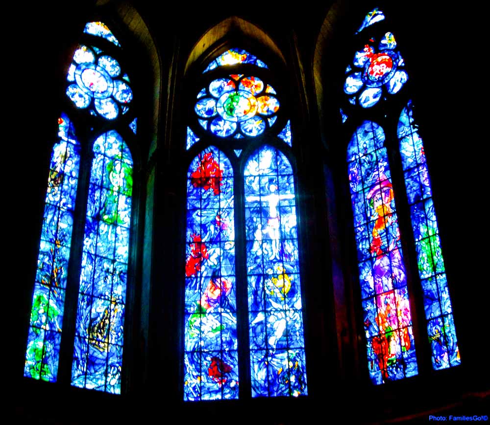 Day Trip to reims chagall window