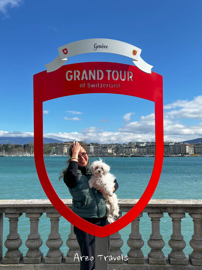 Lake Geneva Grand Tour sign