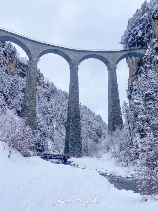 Landwasser Viadukt in winter